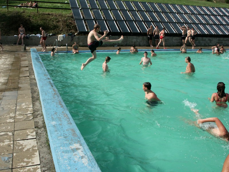mb050728035.jpg
